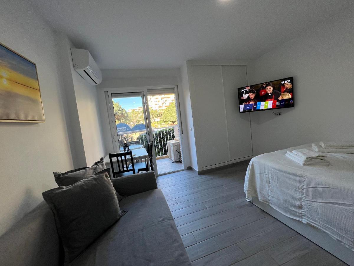 Loft Aguila Blanca Apartamento Benalmádena Exterior foto